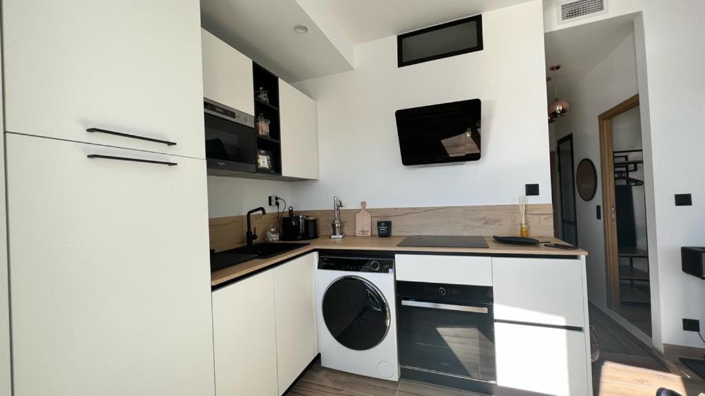 Face Au Vieux Port Vue 180 De Notre Dame Au Panier Apartman Marseille Kültér fotó