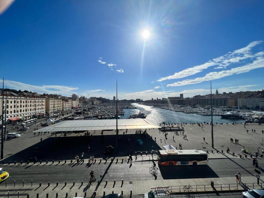 Face Au Vieux Port Vue 180 De Notre Dame Au Panier Apartman Marseille Kültér fotó